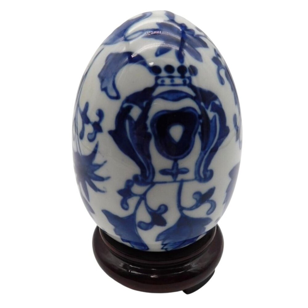 Decorative Porcelain Blue and White Floral Egg Display 6"